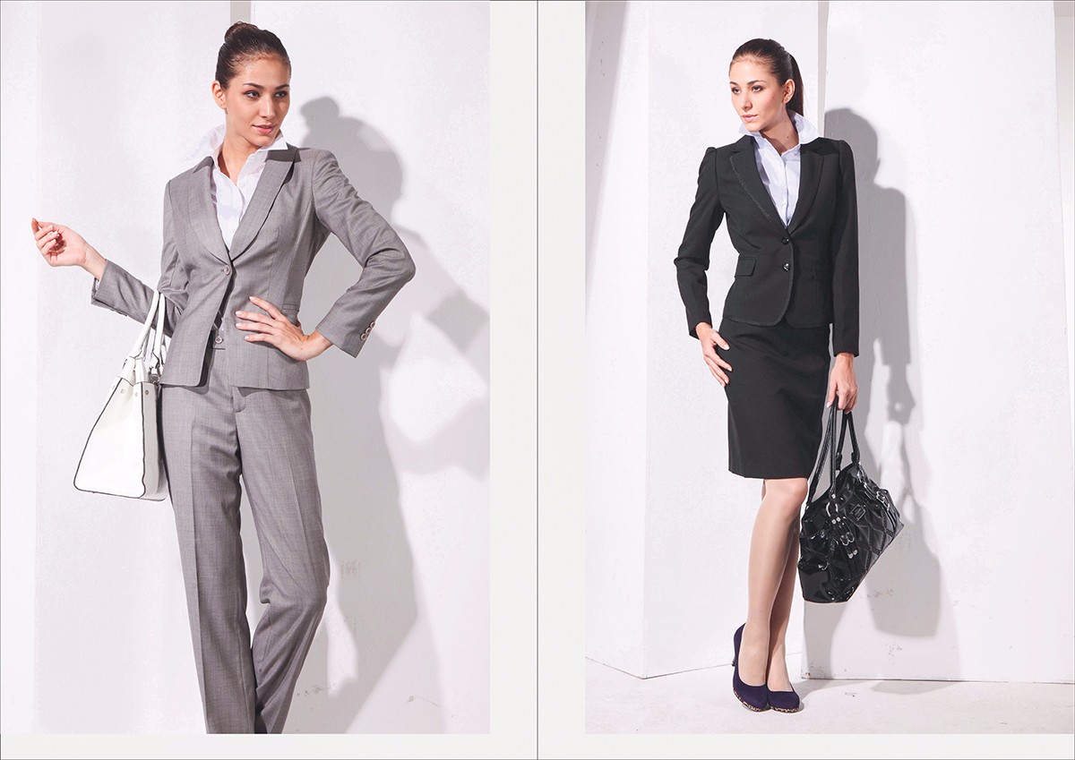 廣州時裝畫冊設(shè)計