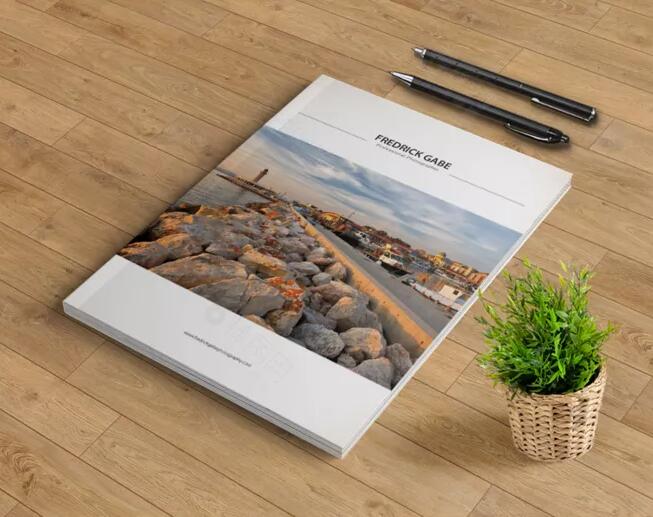 旅游行業(yè)畫(huà)冊(cè)設(shè)計(jì)案例欣賞