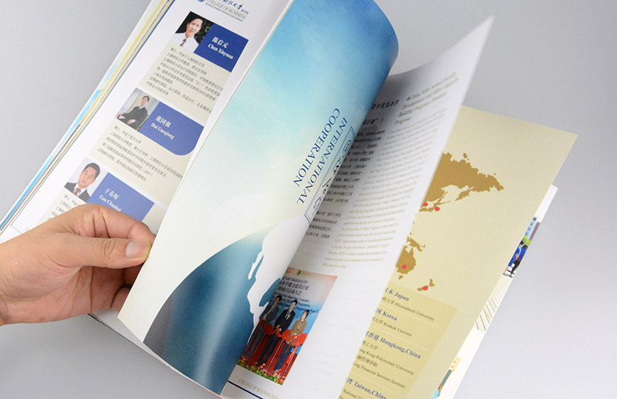 學(xué)院畫冊設(shè)計公司