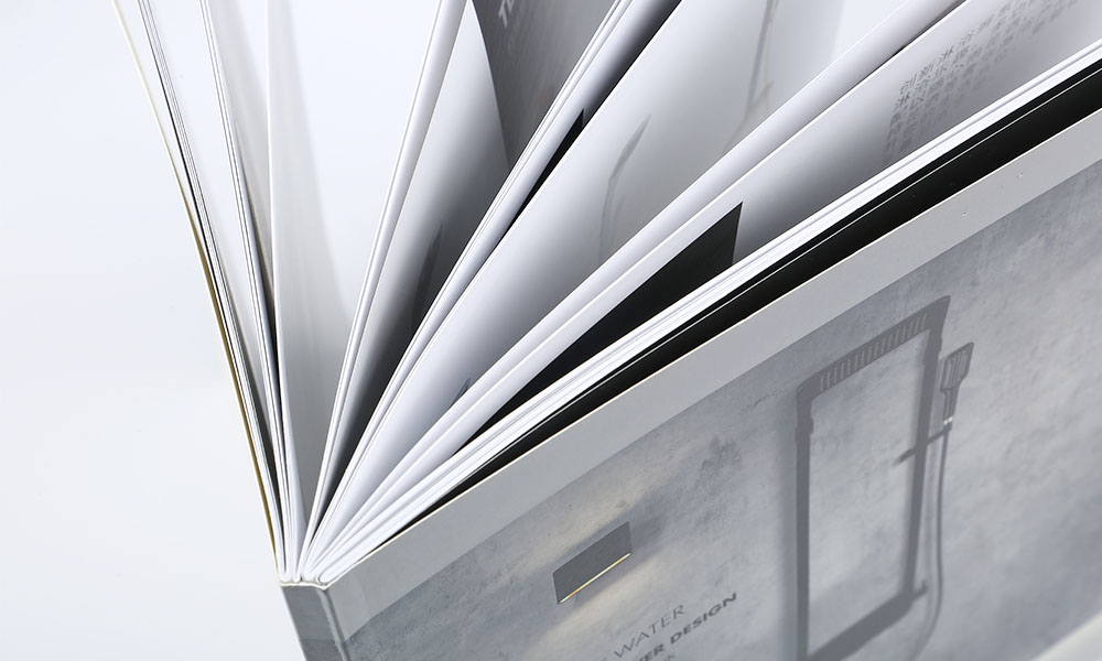 衛(wèi)浴產(chǎn)品畫冊設(shè)計(jì)-恒溫淋浴花 產(chǎn)品設(shè)計(jì)-恒溫花灑龍頭產(chǎn)品畫冊設(shè)計(jì)