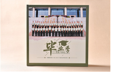 畢業(yè)畫冊設計公司